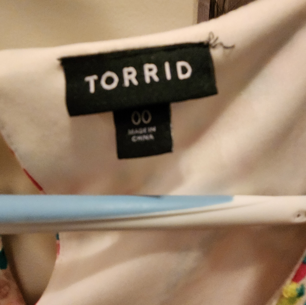 Torrid, Colorful Dot Dress, Size Torrid 00 (Size 10) HAS POCKETS! - Picture 5 of 6